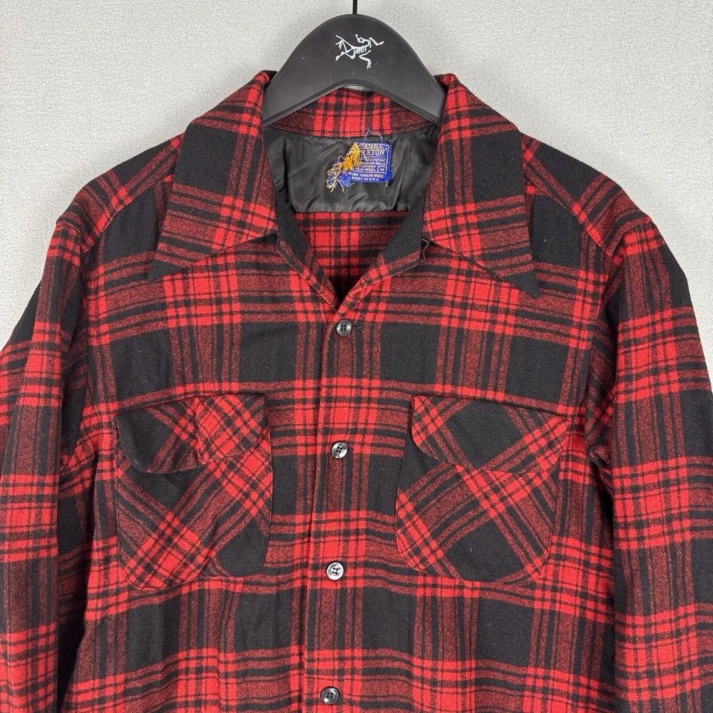 Pendleton Board Shirt Buffalo Plaid Wool Loop Collar Mens Medium 70s 80s USA